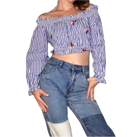 SOLD LIVE 12/5/24 Crop Top Blue & White Stripes Real Wmbroidered Chloe & Katie - Picture 2 of 8